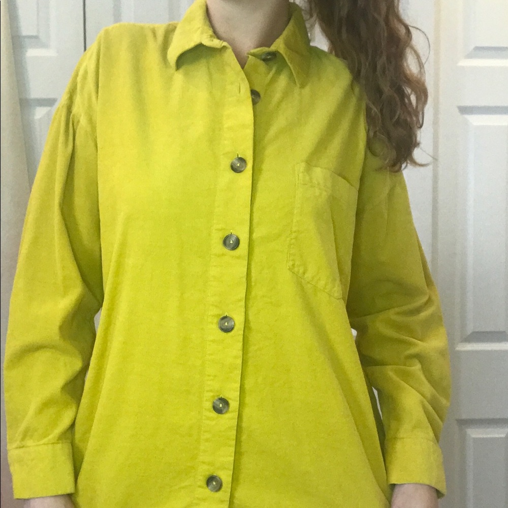 🏵MUSTARD BUTTON UP🏵